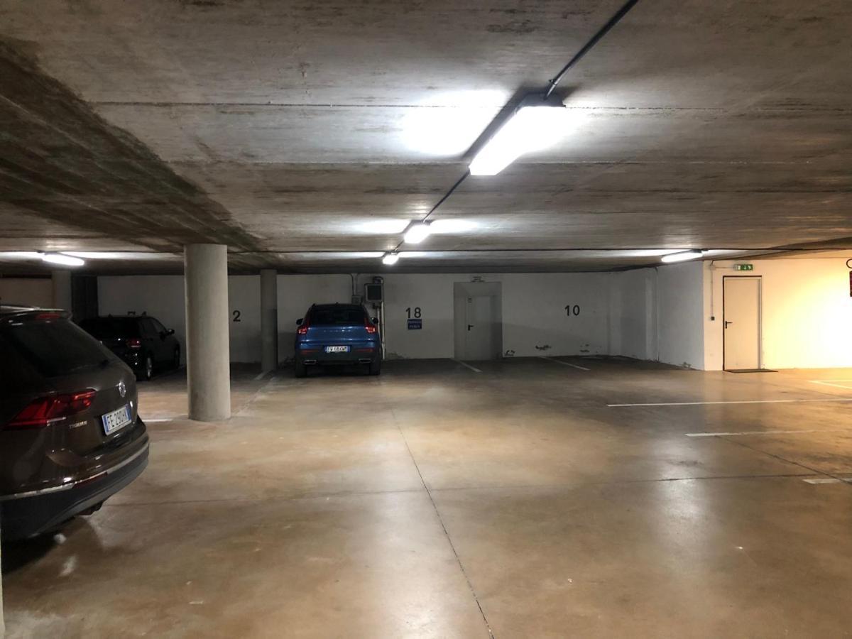 Panoramic 71 Apartment