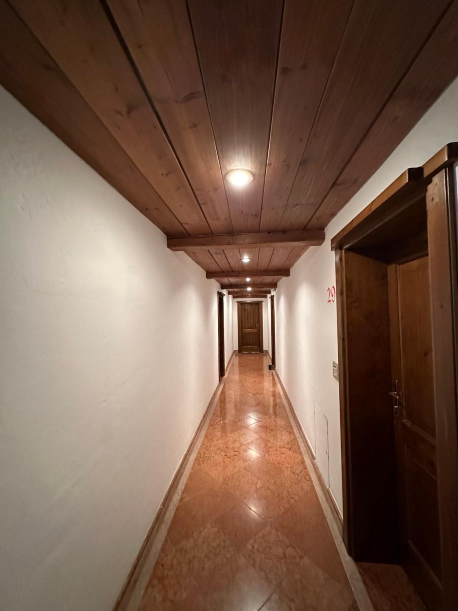 Panoramic 71 Apartment